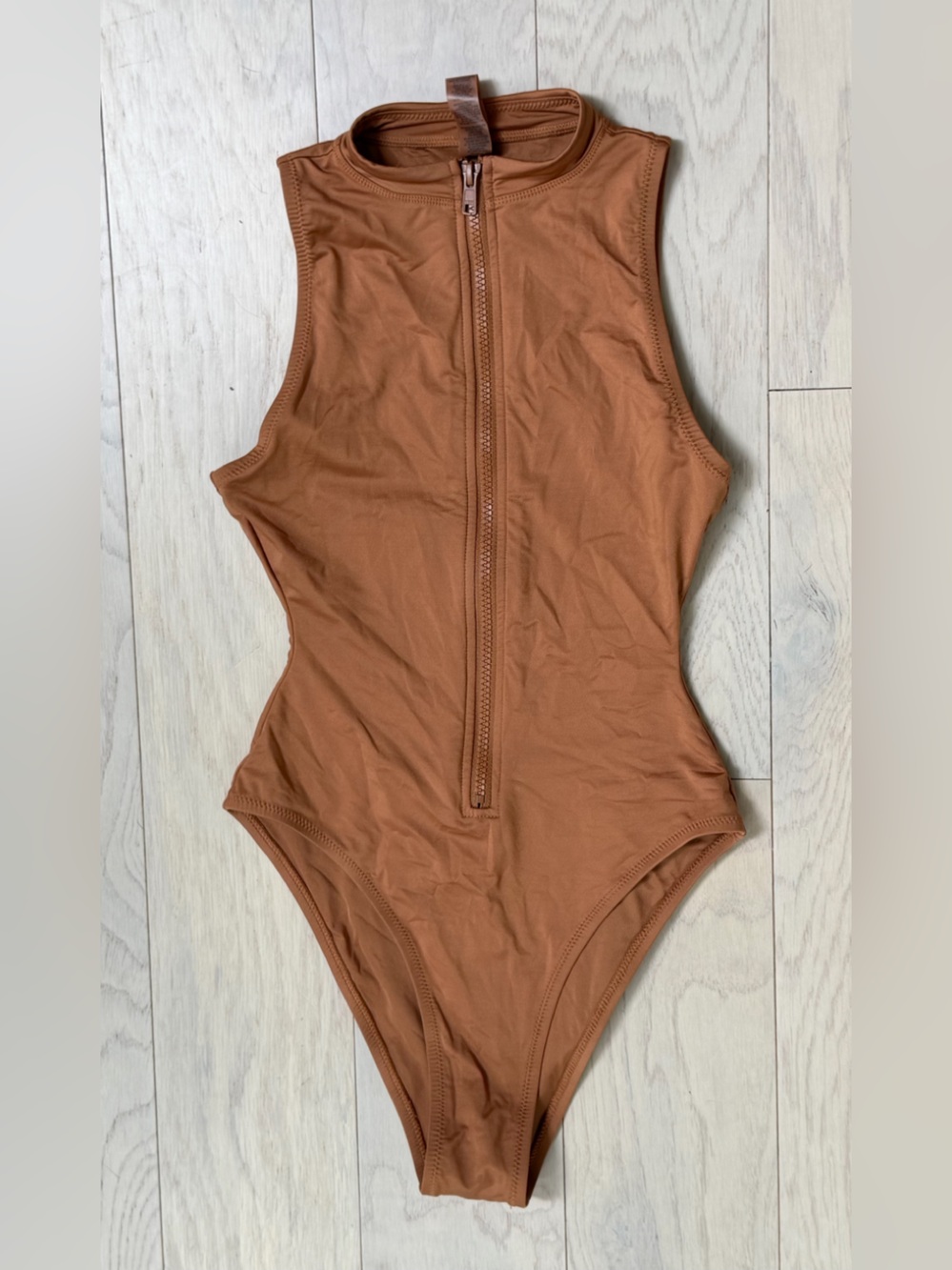 Skims High-Leg Zip Swimsuit Size XXS / New without tags!